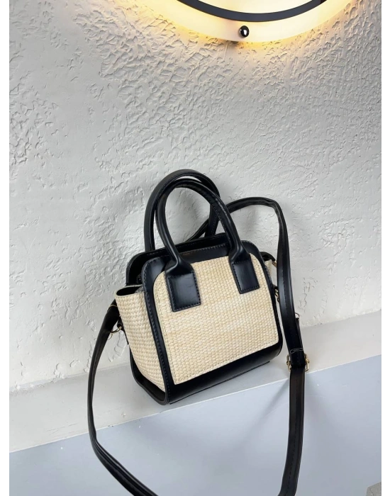 Siyah Renk Önü Hasır Kalite Çanta CB8272