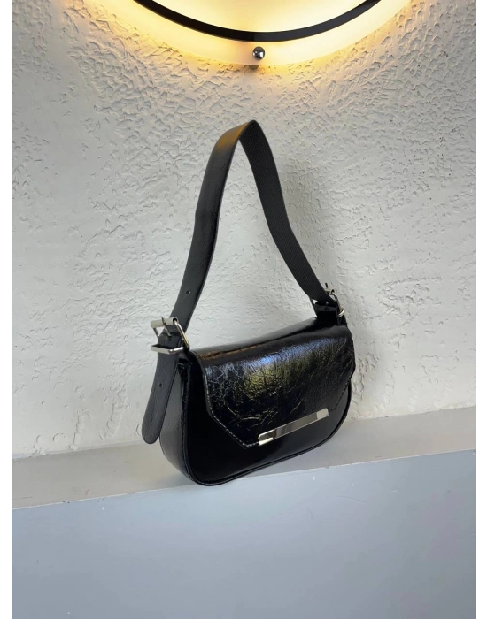 Siyah Renk Önü Metal Kalıp Çanta CB8459