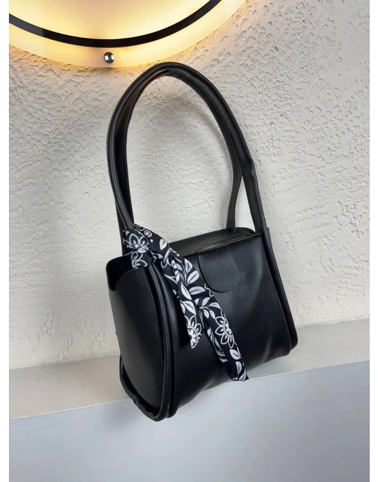 Siyah Renk Yeni Fularlı Kol Çanta CB1444