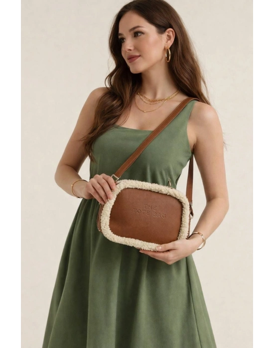 Taba Renk Yanları Peluş Çanta CB88141