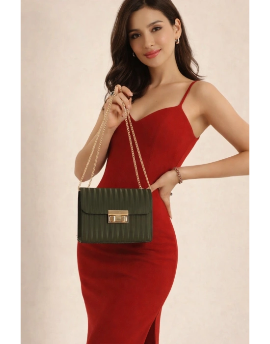 Yeşil Zincir Detaylı Çapraz Çanta CB9103