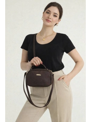 Kahve Renk 2 Bölme Lakos Çapraz Çanta CB37373