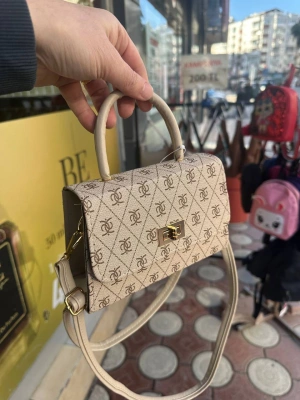 Açık Vizon Renk Kalıp Kilitli Çanta CB09141