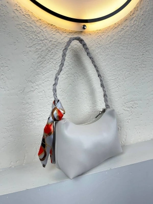 Açık Gri Kolları Hasır Fularlı Kol Çanta CB6714