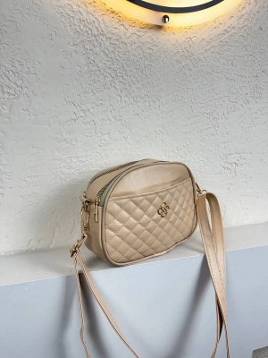 Açık Vizon Kapitone YENİSİ 3 Bölme Çapraz Çanta CB9520