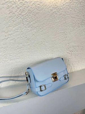 Bebe Mavi Renk Yandan Kemerli YENİ Çanta CB8514