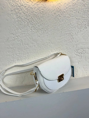 Beyaz Renk Kalıp Çanta CB2211