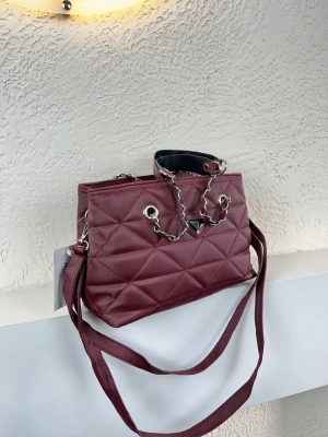 Bordo Renk Kapitone 2 Bölme Kalite Çanta CB8143