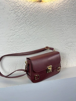 Bordo Renk Yandan Kemerli YENİ Çanta CB8514