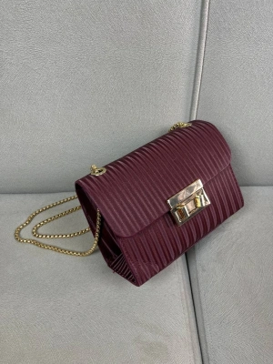 Bordo Zincir Detaylı Çapraz Çanta CB9103