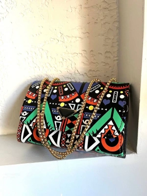 Gökkuşağı Renk YENİ KAPİTONE DMN ZİNCİRLİ Çanta CB5247