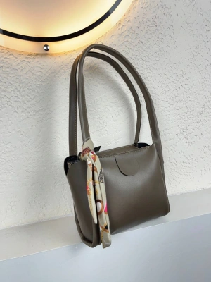 Haki Yeşil Renk Yeni Fularlı Kol Çanta CB1444