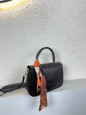 Kahve Renk Kalıp FULARLI Çanta CB0241