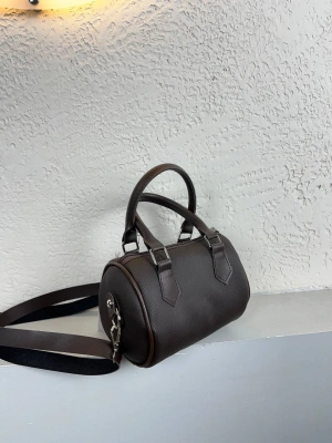 Kahve Renk MİNİ Silindir Çapraz Çanta CB89111