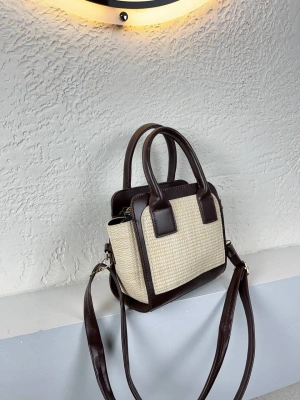 Kahve Renk Önü Hasır Kalite Çanta CB8272