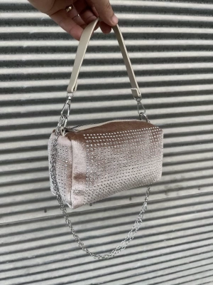 Kahve Renk Taşlı Zincirli Çanta CB1230