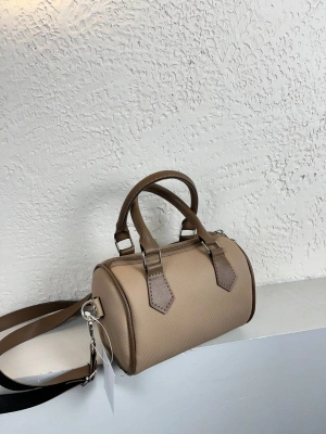 Koyu Vizon Renk MİNİ Silindir Çapraz Çanta CB89111