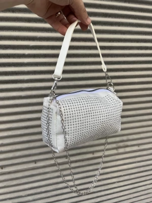 Krem Renk Taşlı Zincirli Çanta CB1230