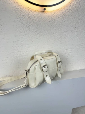 Krem Renk YENİ KALİTE Çanta ÖN KEMERLİ CB9812