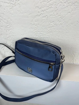 Lacivert Renk 3 Bölme Çanta CB5252