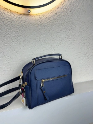 Lacivert Renk 3 Bölme HB Çanta CB27426