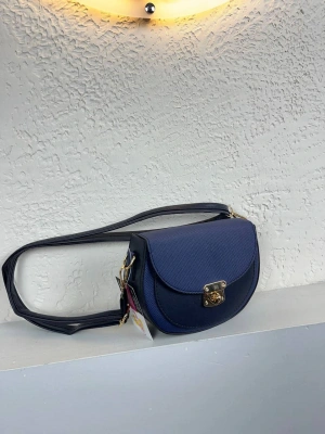 Lacivert Renk Kalıp Çanta CB2211