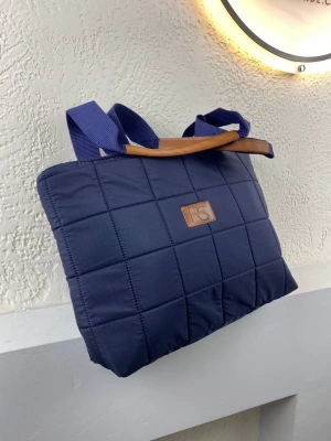 Lacivert Renk Büyük Boy Kampanyalı Paraşüt Kol Çanta CB96278