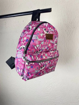 Pembe Renk Sırt Çanta