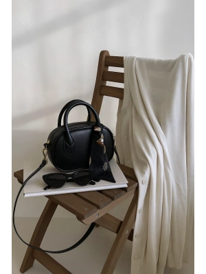 Siyah Mini Fularlı Çanta CB9134