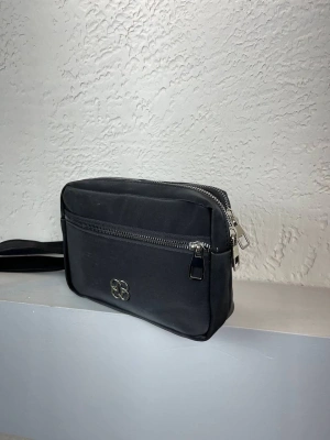 Siyah Renk 3 Bölme Çanta CB5252