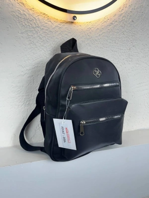 Siyah Renk 3 Bölme Kalite Sırt Çanta CB9310