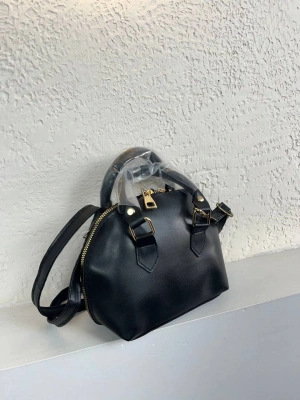 Siyah Renk A Kalite Çapraz Çanta CB2452