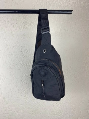 Siyah Renk Body Bag Çanta CB6081