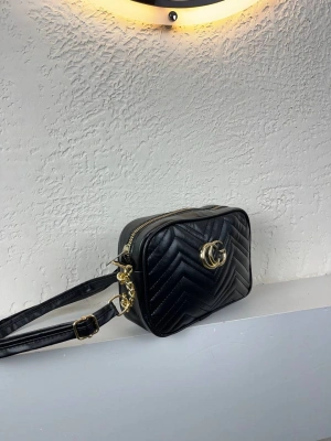 Siyah Renk GG Çanta CB0987