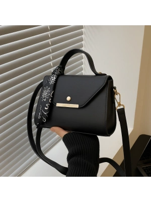 Siyah Renk Kalıp Fularlı Çanta CB9145