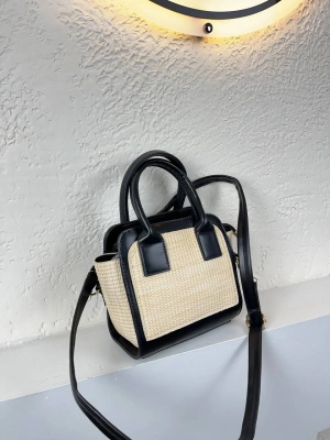 Siyah Renk Önü Hasır Kalite Çanta CB8272