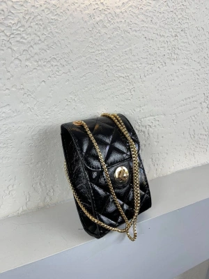 Siyah Renk YENİ ZİNCİRLİ Çanta CB6814