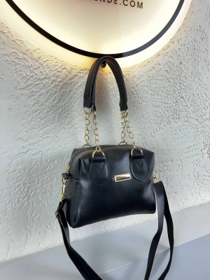 Siyah Renk Zincirli Çapraz Çanta CB9164