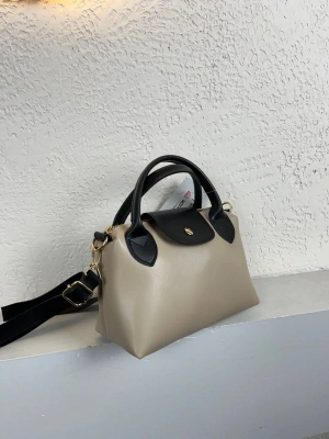 Siyah Sap Açık Vizon Çapraz Çanta CB08922