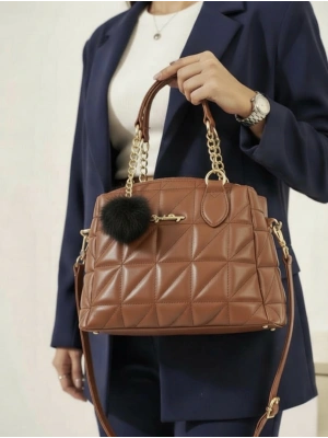 Taba Renk Ponpon hediyeli Zincirli Çapraz Çanta CB7826