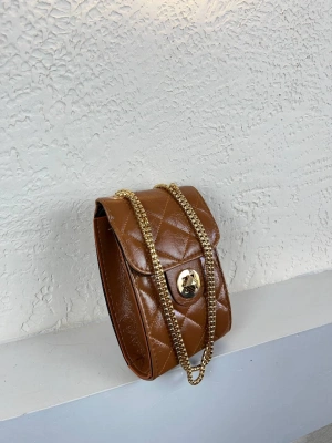 Taba Renk YENİ ZİNCİRLİ Çanta CB6814