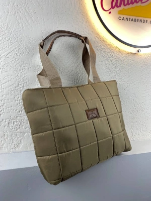 Vizon Renk Büyük Boy Kampanyalı Paraşüt Kol Çanta CB96278