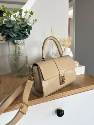 Vizon Renk YENİ Çanta SARE2025