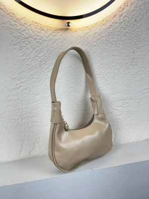 Vizon Renk Yumuşak Deri Baget Çanta CB2543