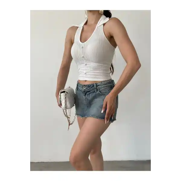 Gömlek Yaka Önü Düğme Detaylı Bluz