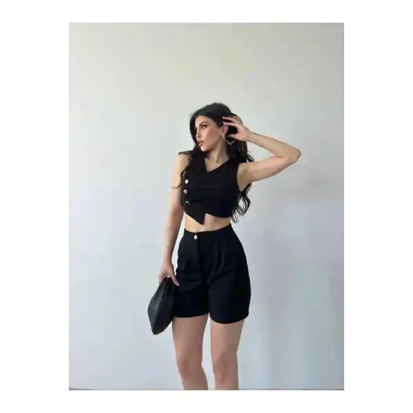 Kruvaze Yaka Düğme Detaylı Crop Yelek Ve Şort İkili Takım