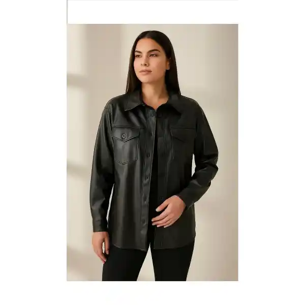 Kadın Siyah Düğmeli Deri Ceket – Şık ve Günlük Kombinlere Uygun