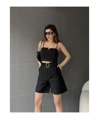 Kuş Gözü Kemerli Geniş Paçalı Mom Şort