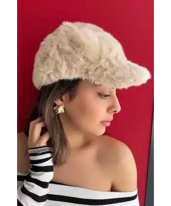 Bej Renk Peluş Kasket Şapka
