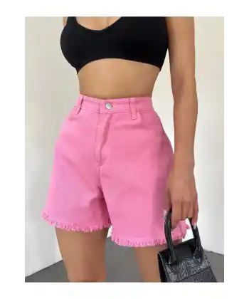 Paçası Püsküllü Yıkamalı Denim Şort Pembe Renk